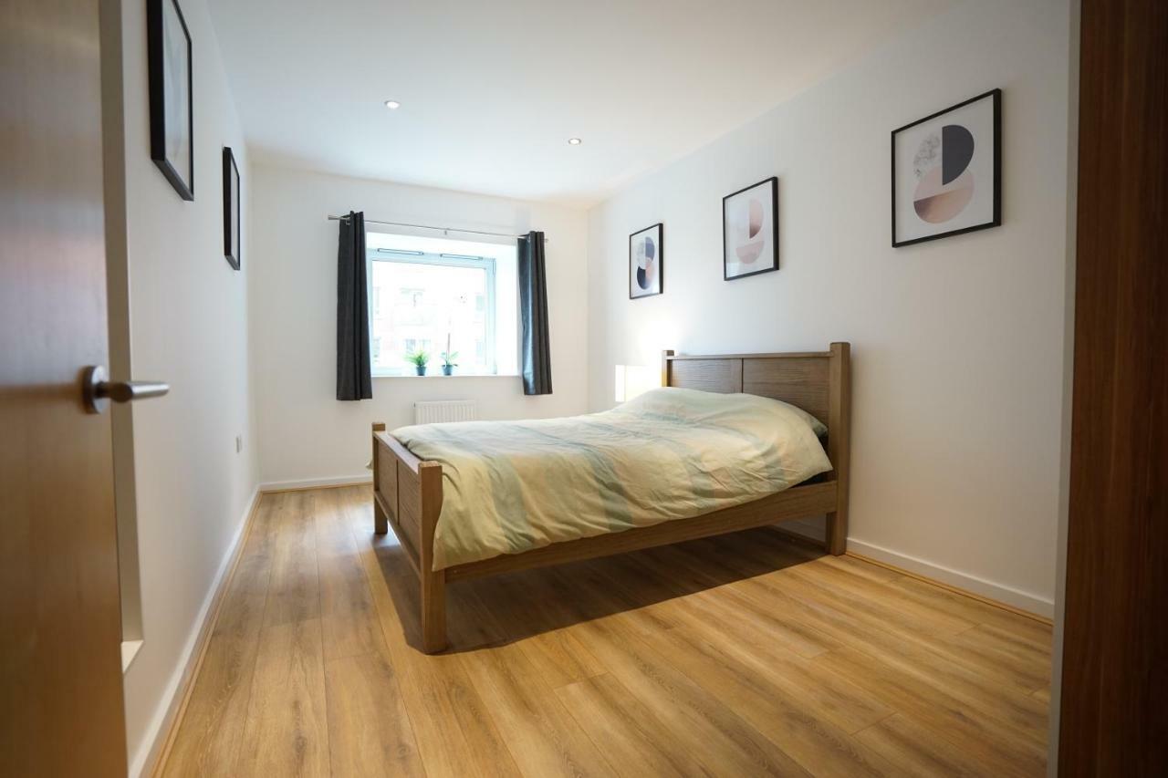 Perfectly Located Stunning Apartment 런던 외부 사진